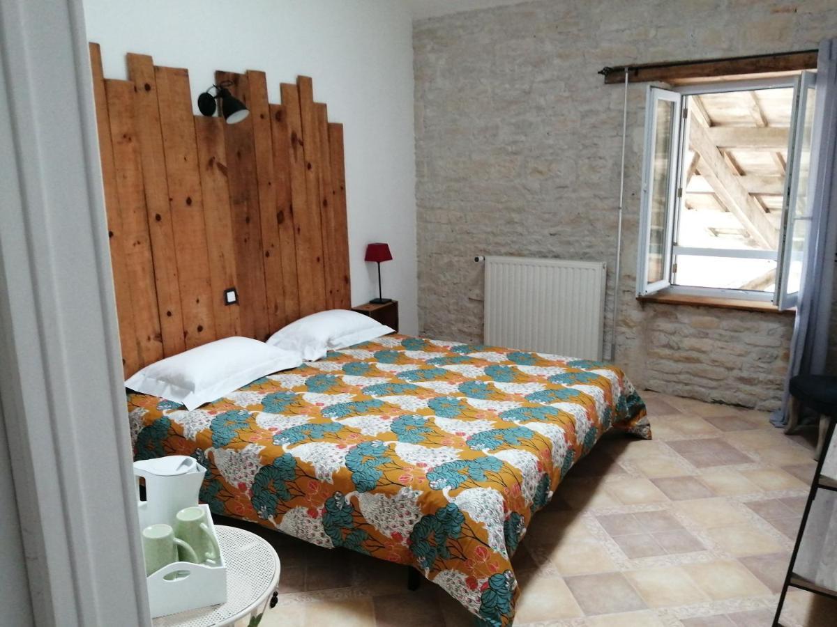 Le Logis De La Venise Verte Saint-Hilaire-la-Palud Dış mekan fotoğraf